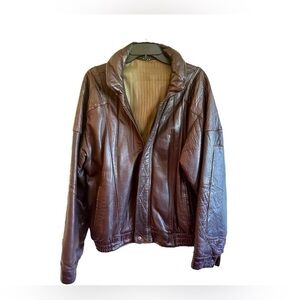 CORTEFIEL DE ESPAÑA, MENS, BROWN LEATHER JACKET. MADE IN SPAIN. SIZE 40